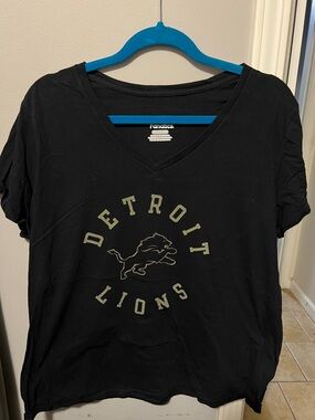 Fanatics Black Detroit Lions V-Neck Tee